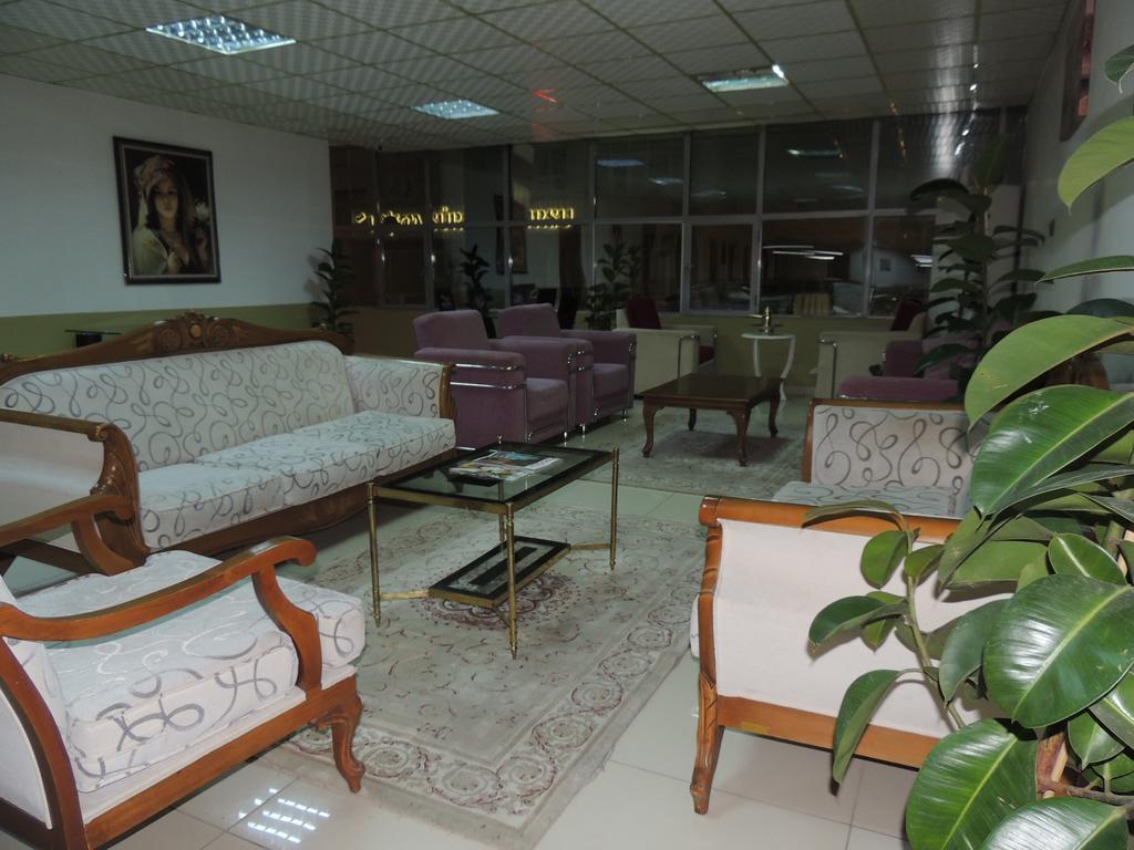 Gulizar Hotel 桑尼乌法 外观 照片